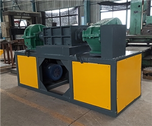 无锡某客户购买轮胎撕碎机